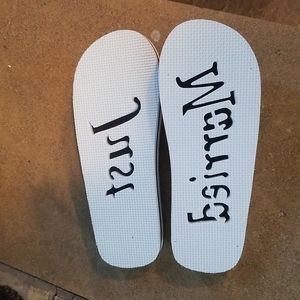 JUST MARRIED Flip Flops, never worn, Size 7